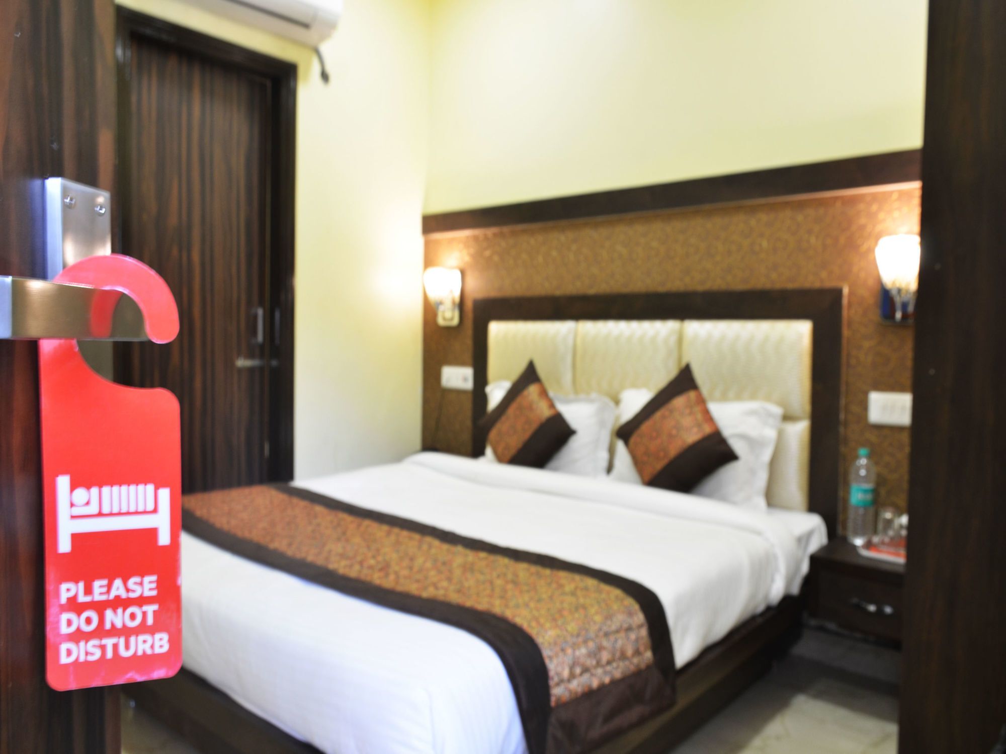 Hotel Oyo 7447 Grand Park Amritsar Exterior foto