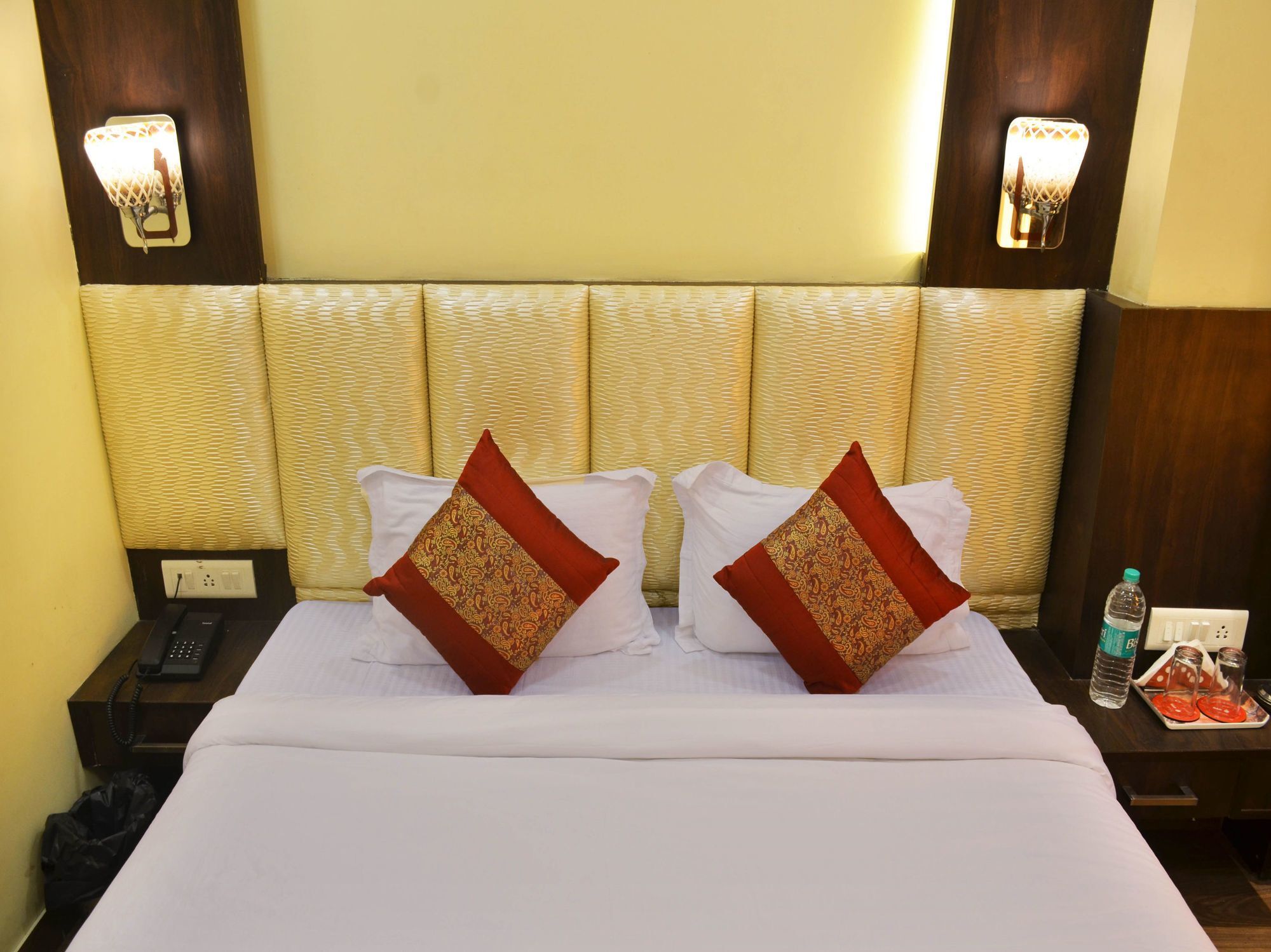 Hotel Oyo 7447 Grand Park Amritsar Exterior foto