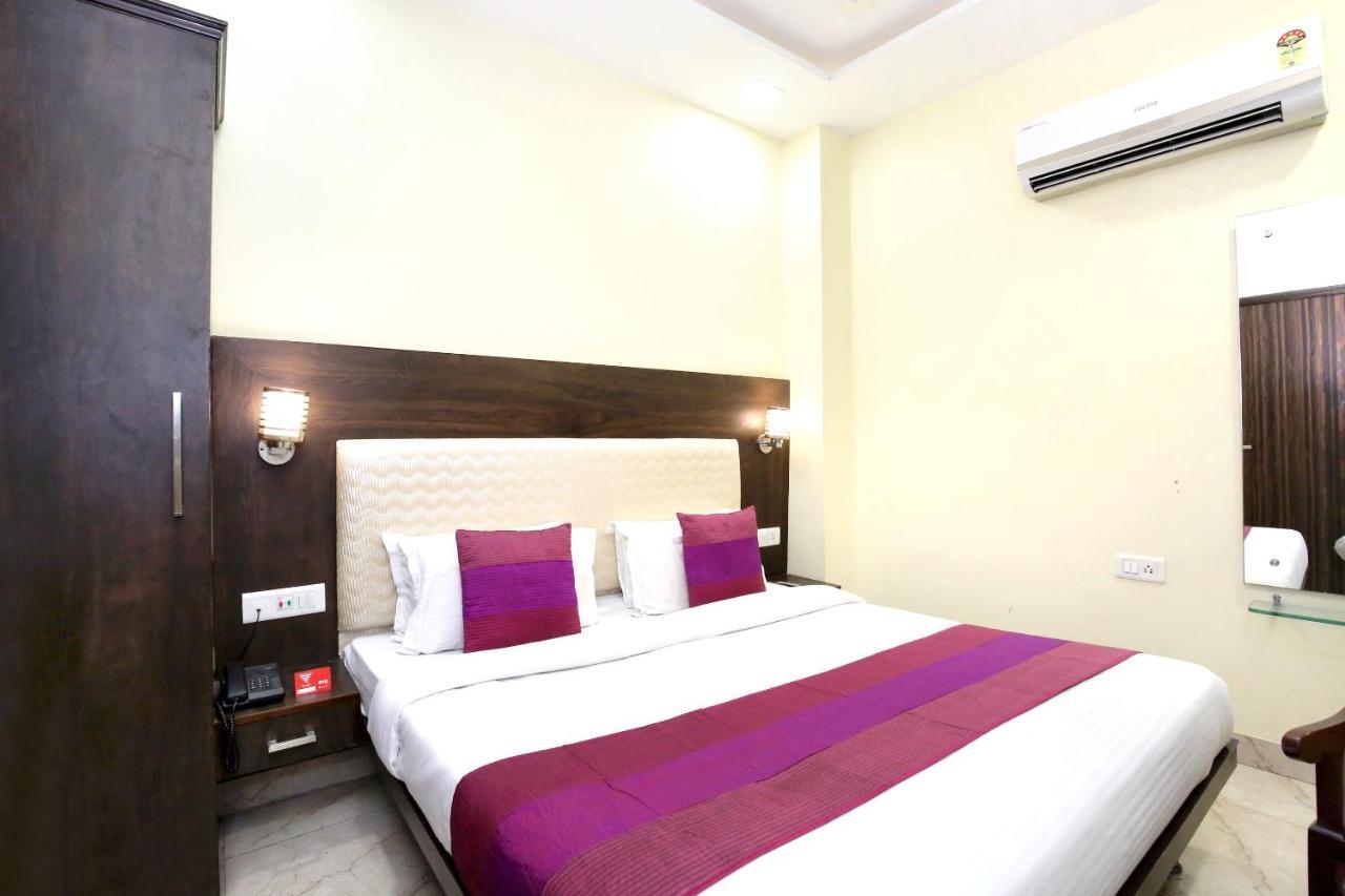 Hotel Oyo 7447 Grand Park Amritsar Exterior foto